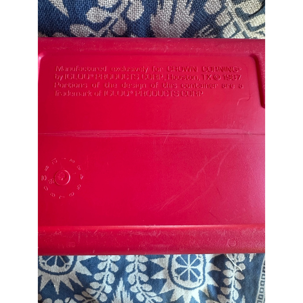 Vintage 1987 Igloo Little Playmate II Picnic Cooler Crown Corning Red Aqua - Picture 7 of 7